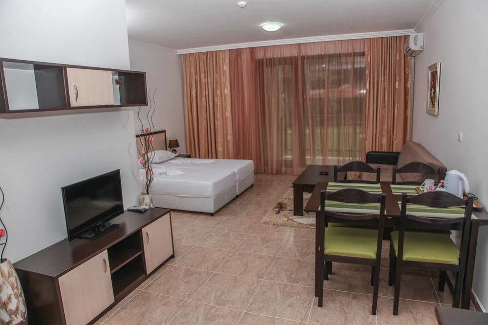 Top 3Br Gem - Stylish & Spacious Apartment Sveti Vlas Luaran gambar