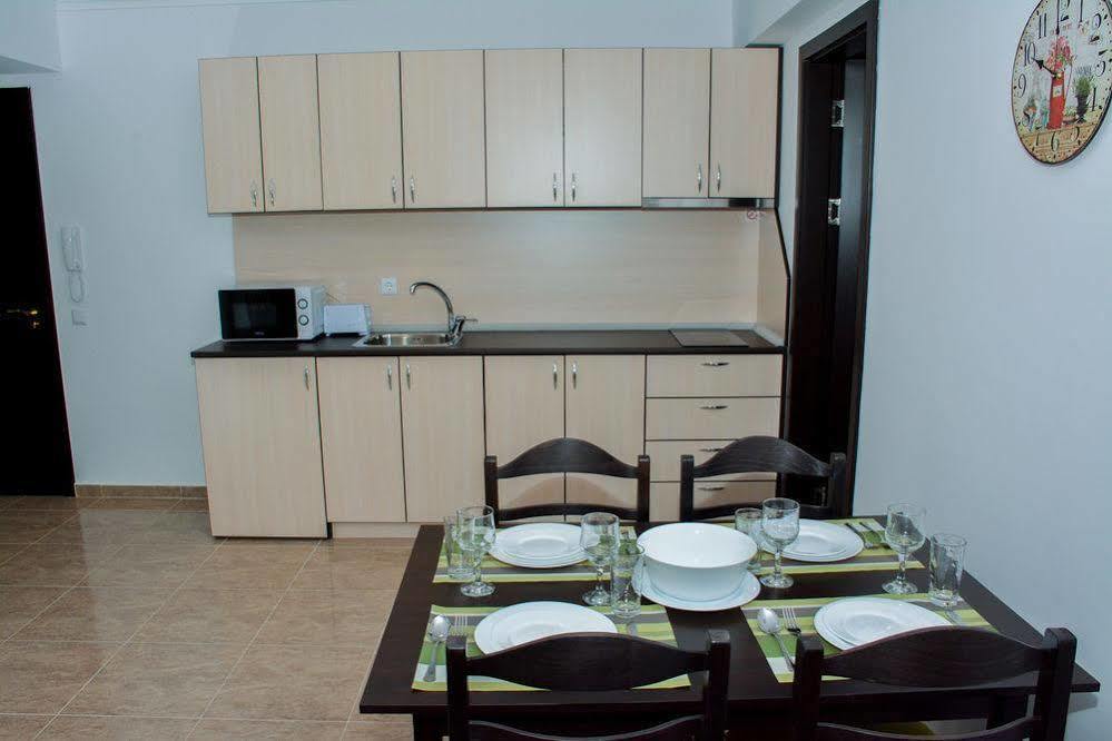 Top 3Br Gem - Stylish & Spacious Apartment Sveti Vlas Luaran gambar