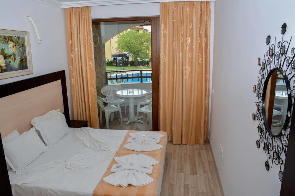 Top 3Br Gem - Stylish & Spacious Apartment Sveti Vlas Luaran gambar