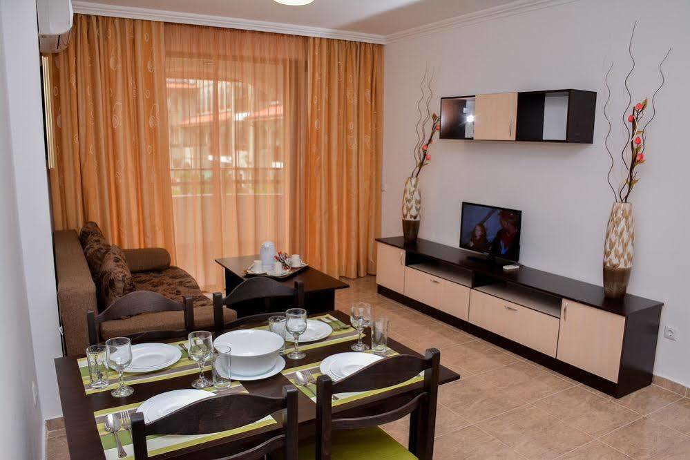 Top 3Br Gem - Stylish & Spacious Apartment Sveti Vlas Luaran gambar