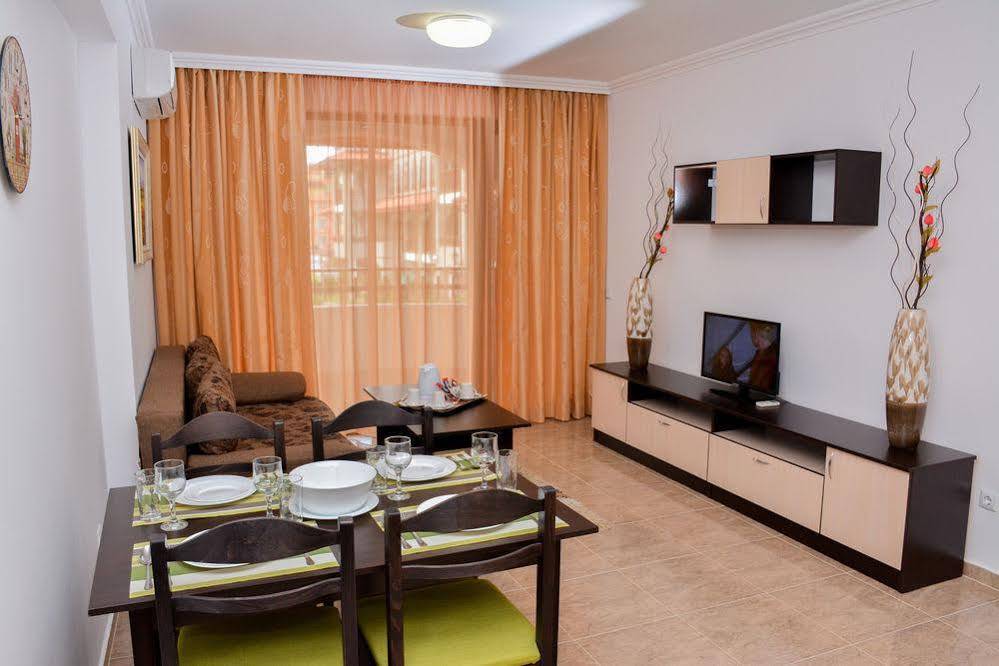 Top 3Br Gem - Stylish & Spacious Apartment Sveti Vlas Luaran gambar